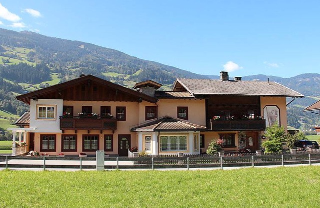 160 m² Apartment ∙ 4 bedrooms ∙ 8 guests
