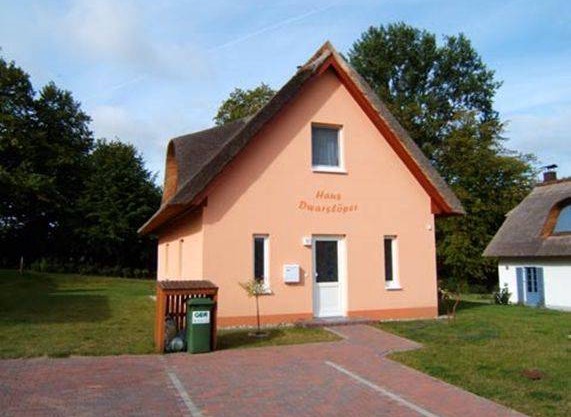 83 m² House ∙ 2 bedrooms ∙ 5 guests