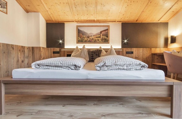 90 m² Apartment ∙ 2 bedrooms ∙ 4 guests