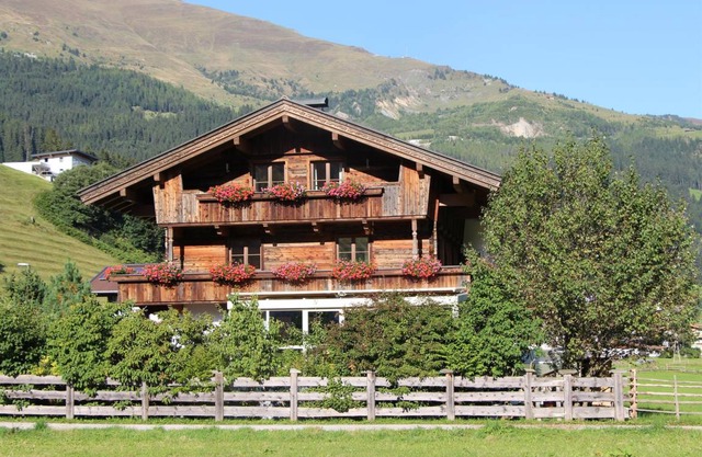 94 m² Apartment ∙ 3 bedrooms ∙ 6 guests
