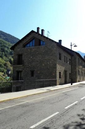 Apartamentos Solans People 
