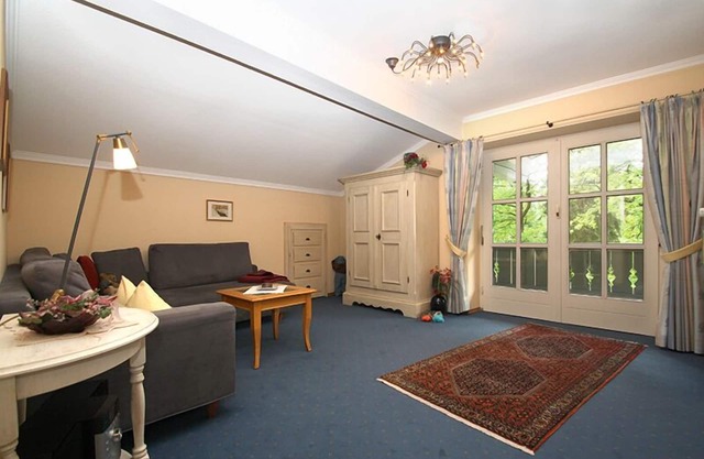 Apartment 4, 68sqm, balcony, kitchen extra, 1 bedroom, 1 living room, max 2 pers.