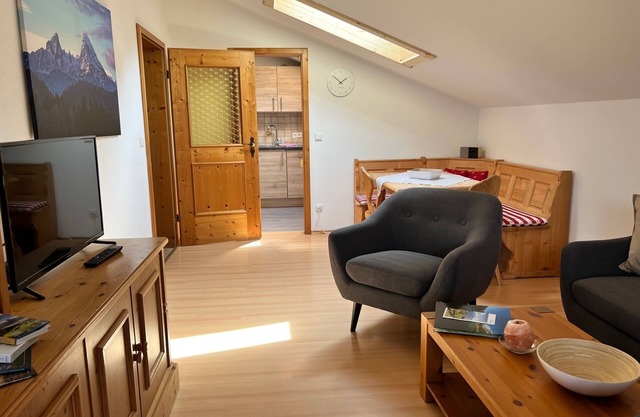 Apartment no. 16, 4-6 persons, 85 sqm, 3 bedrooms, extra bathroom, balcony