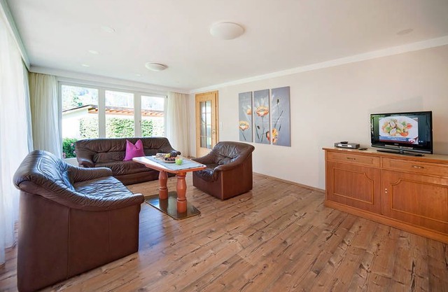 Apartment Haus Obetzhofer in Aschau/Zillertal, Zillertal - 14 persons, 7 bedrooms