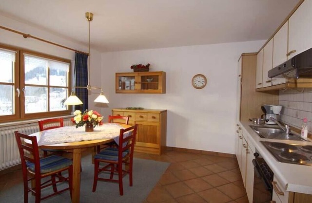 Apartment no. 1 for 2-4 people. (6th person possible, add. double room)