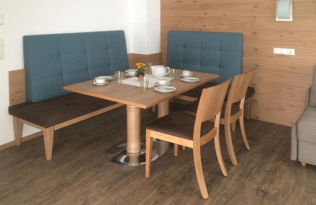 Apartment Rahm - MHO170 by Interhome
