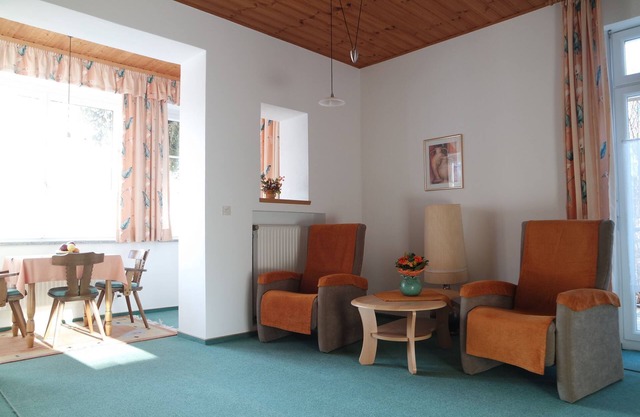 Apartment THUMSEE: 2-room apartment for 1-2 persons, glass-roofed balcony