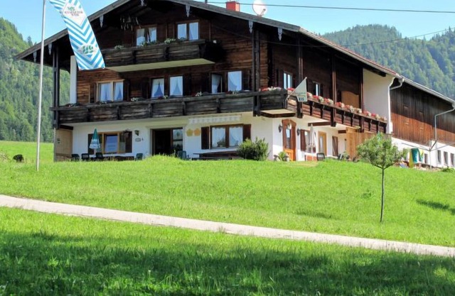 Apartment Widhölzl in Reit im Winkl - 4 persons, 2 bedrooms