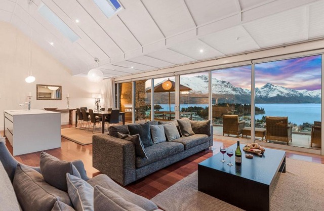 Catalina Penthouse 6