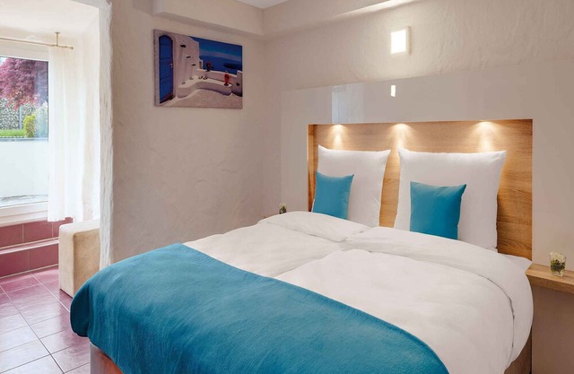 Doppelzimmer Standard Plus mit WC und Dusche