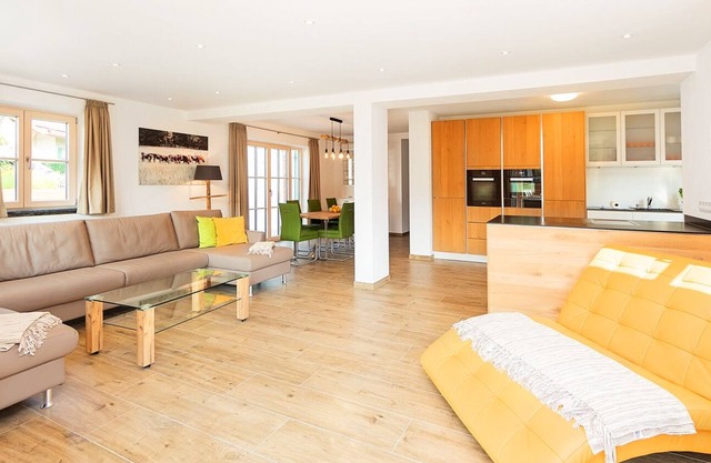 Exclusive apartment "Elmau" with gigantic mountain view in Garmisch-P.