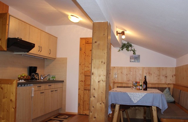 Ferienwohnung 6 Teisenbergblick, 4 Personen, Schlaf- und Wohn/schlafraum, 48 m²