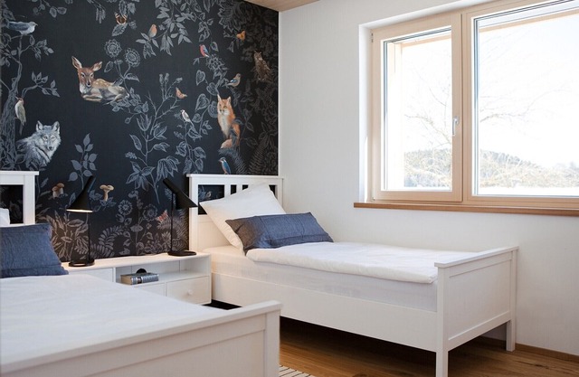 Ferienwohnung MAX - 1-4 Personen, 2 separate Schlafzimmer, 88 qm, Terrasse, Erdgeschoss
