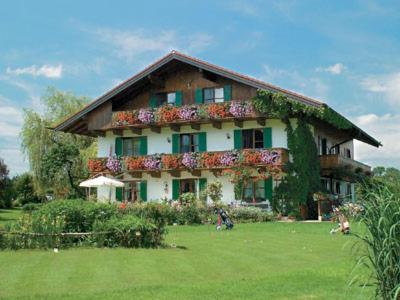 Gästehaus Bauer Golfplatz Prien Chiemsee 
