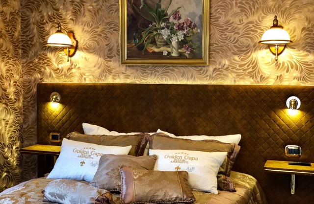 Golden GaPa Luxury Apartment 26