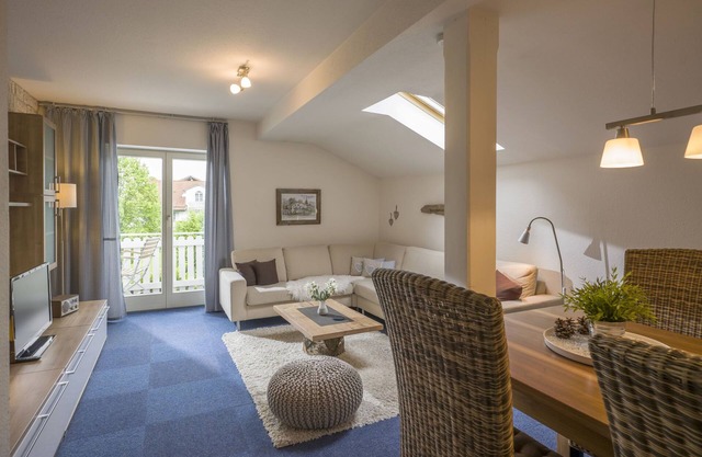 Kranzhorn vacation apartment, 75 m² with two bedrooms and balcony