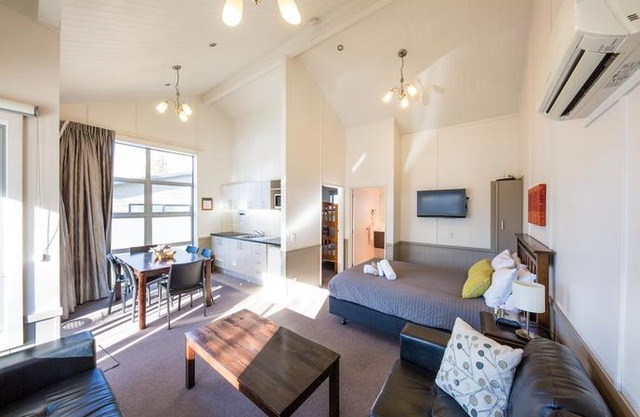 Queenstown Top 10 Holiday Park