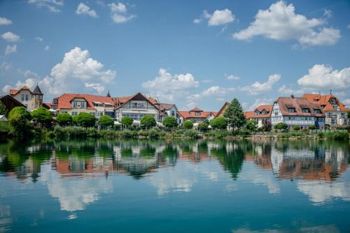 Seehotel Niedernberg Das Dorf 