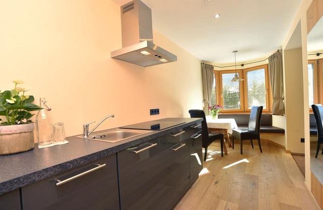 Standard Double Room - Hotel Karwendelhof