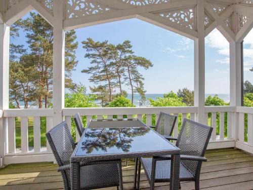 Strandvillen Binz - Ferienwohnung mit Meerblick, 1 Schlafzimmer und Balkon SV-759