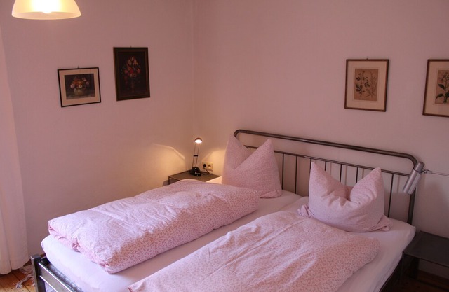 Stylish apartment on a Franconian fruit and Brennereihof