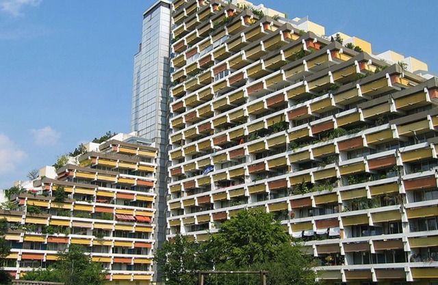 The Pyramid Built City 
