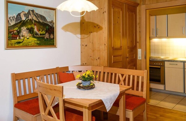 Vacation apartment 36 sqm, no. 1, covered terrace, kitchen, 1 living/bedroom, WLAN
