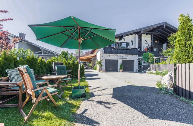 Vacation Apartment Directly Between Chiemsee and The Mountains