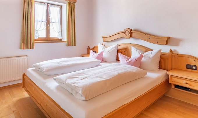 Reit im Winkl Apartment | (06) Zwei-Raum-Ferienwohnung