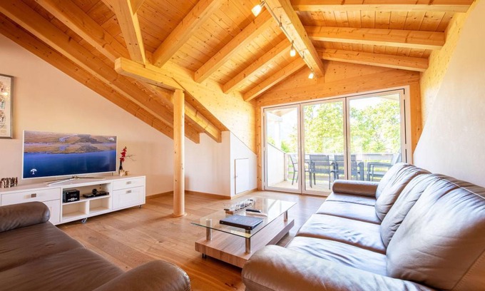 Garmisch-Partenkirchen Apartment | 100 m² Apartment ∙ 3 bedrooms ∙ 6 guests