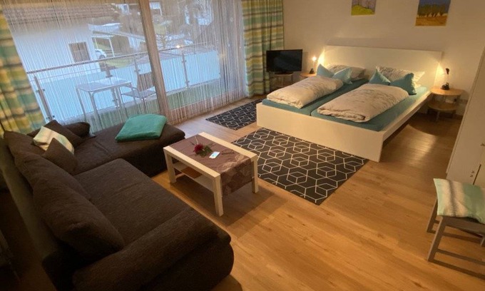 Marktoberdorf Apartment | 100 m² Apartment ∙ 3 bedrooms ∙ 7 guests