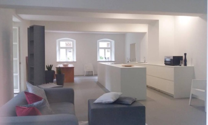 Neunburg vorm Wald Apartment | 100 m² Apartment ∙ 1 bedroom ∙ 2 guests