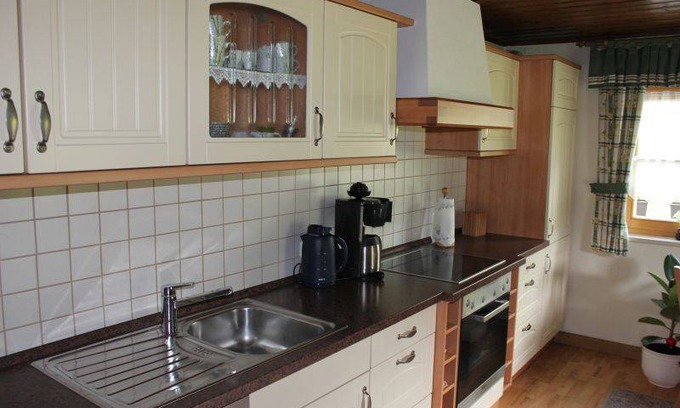 Teisendorf Apartment | 100 m² Apartment ∙ 2 bedrooms ∙ 5 guests