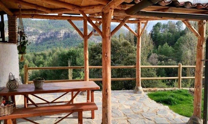 La Hueta Ski Chalet | 100 m² Chalet ∙ 2 bedrooms ∙ 6 guests