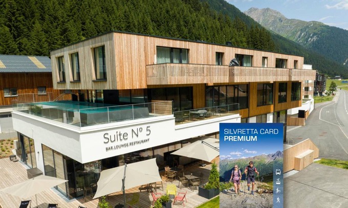 Galtur Hotel | 100 m² Hotel ∙ 3 bedrooms ∙ 8 guests