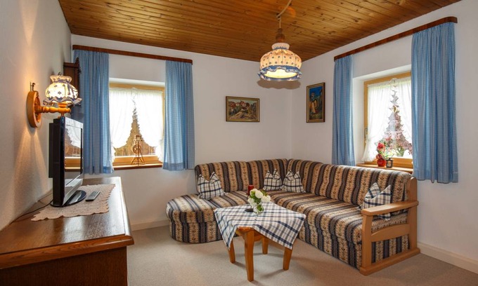 Ruhpolding House | 100 m² House ∙ 2 bedrooms ∙ 6 guests