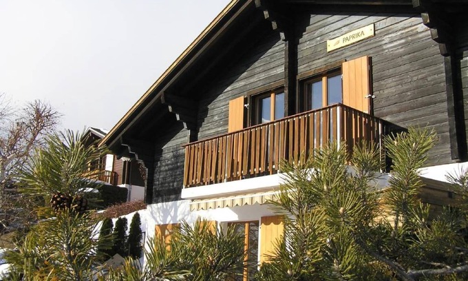 Lens House | 102 m² House ∙ 3 bedrooms ∙ 8 guests