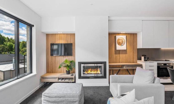 Arthur's Point Apartment | 105 m² Apartment ∙ 3 bedrooms ∙ 6 guests