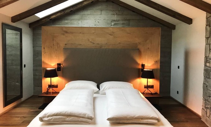 Distelberg Apartment | 107 m² Apartment ∙ 2 bedrooms ∙ 6 guests