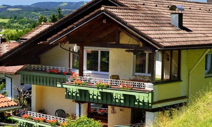 Burgberg Apartment | 110 m² Apartment ∙ 3 bedrooms ∙ 6 guests