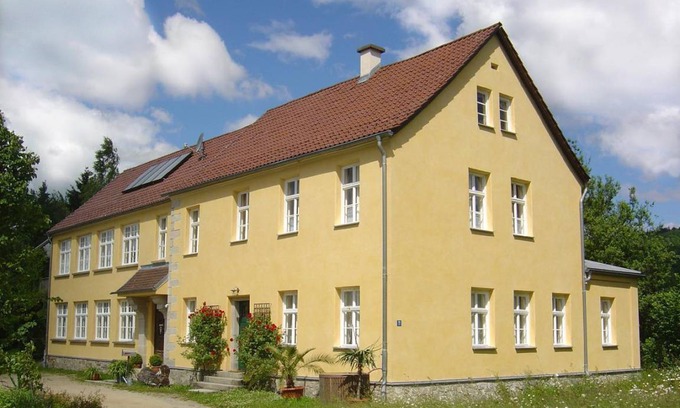 Bernried Apartment | 110 m² Apartment ∙ 3 bedrooms ∙ 5 guests