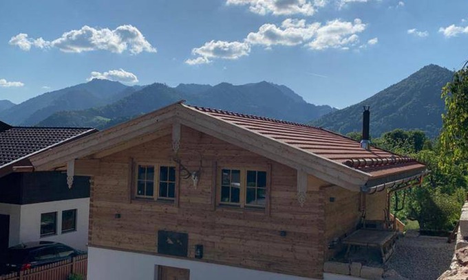 Sankt Valentin Ski Chalet | 110 m² Chalet ∙ 3 bedrooms ∙ 12 guests