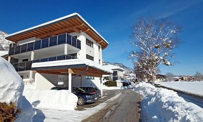 Wiesing Apartment | 114 m² Apartment ∙ 3 bedrooms ∙ 8 guests