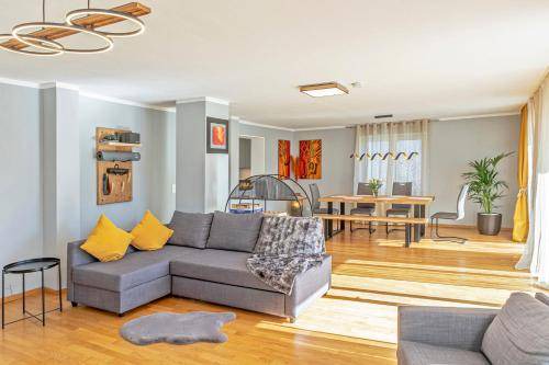 Augsburg-Goggingen Apartment | 115 m² Apartment ∙ 2 bedrooms ∙ 6 guests