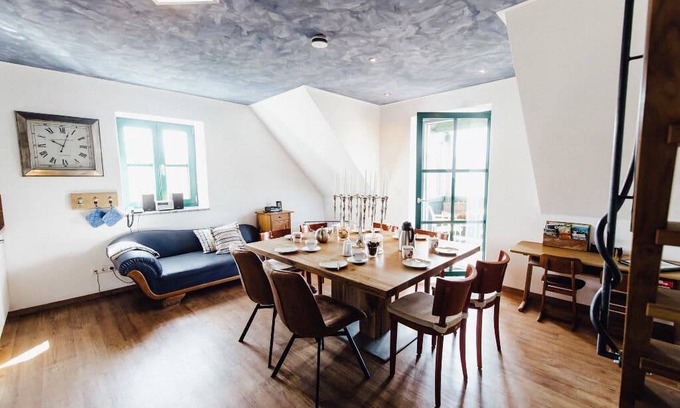 Schwarzach b. Nabburg Apartment | 117 m² Apartment ∙ 3 bedrooms ∙ 9 guests
