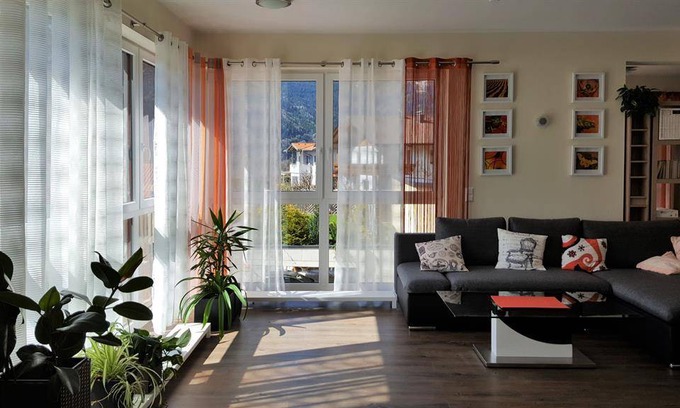 Lienz Apartment | 118 m² Apartment ∙ 3 bedrooms ∙ 6 guests