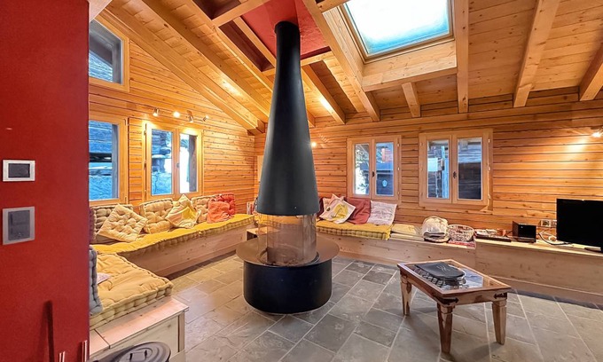 Bruson Apartment | 120 m² Apartment ∙ 3 bedrooms ∙ 6 guests