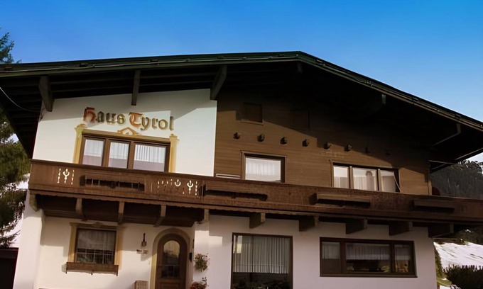 Gerlos Apartment | 120 m² Apartment ∙ 4 bedrooms ∙ 9 guests