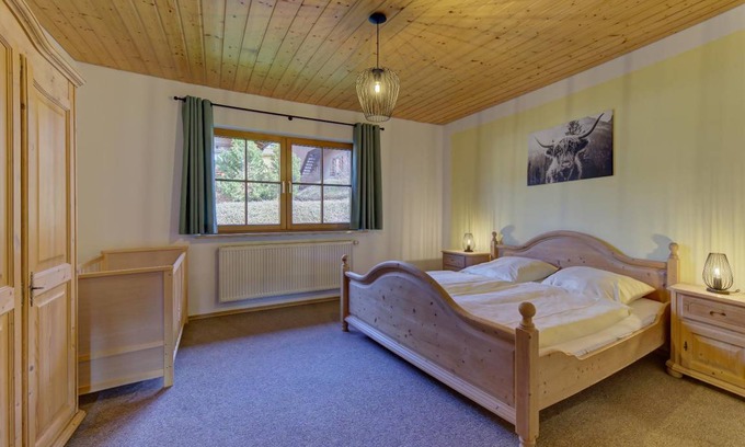 Barnzell Apartment | 120 m² Apartment ∙ 4 bedrooms ∙ 8 guests