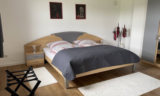 Obing Apartment | 125 m² Apartment ∙ 2 bedrooms ∙ 5 guests